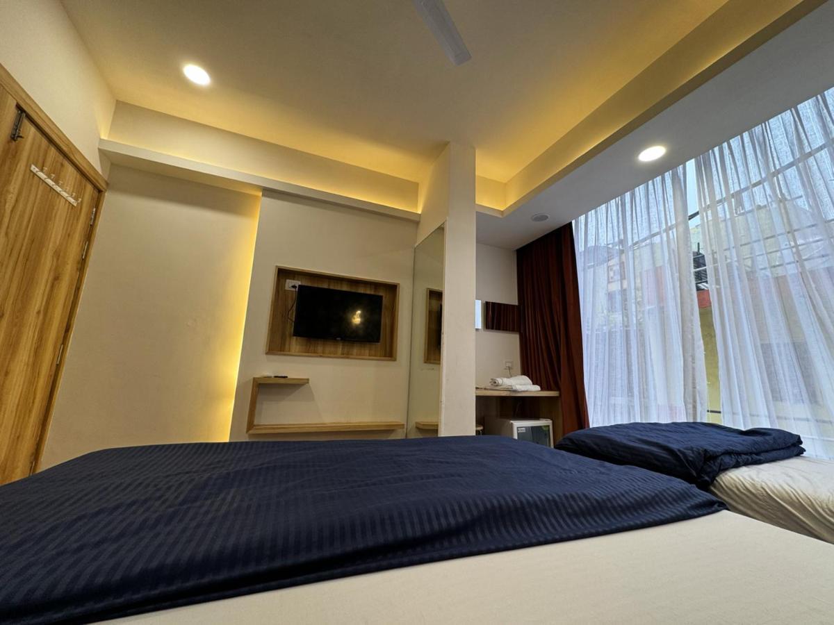 Hotel Shree Mahakal Krapa Ujjain Oda fotoğraf