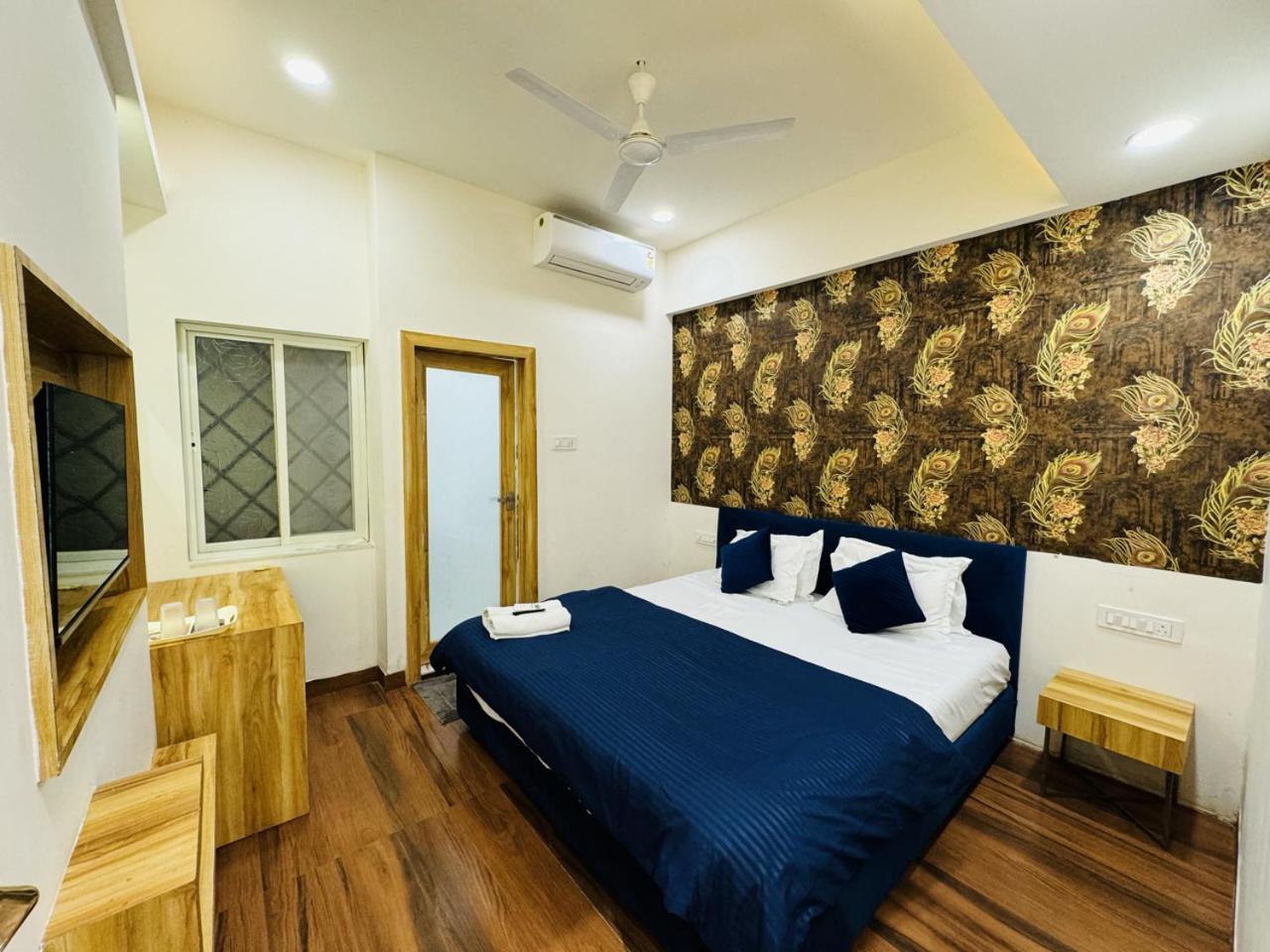 Hotel Shree Mahakal Krapa Ujjain Dış mekan fotoğraf