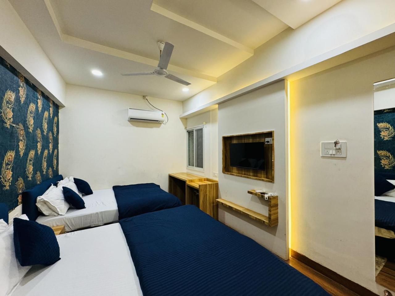Hotel Shree Mahakal Krapa Ujjain Dış mekan fotoğraf